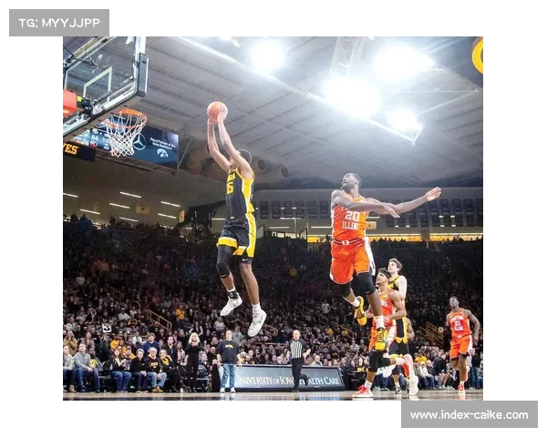 国王终结8连败，基根穆雷回归提升外线威胁